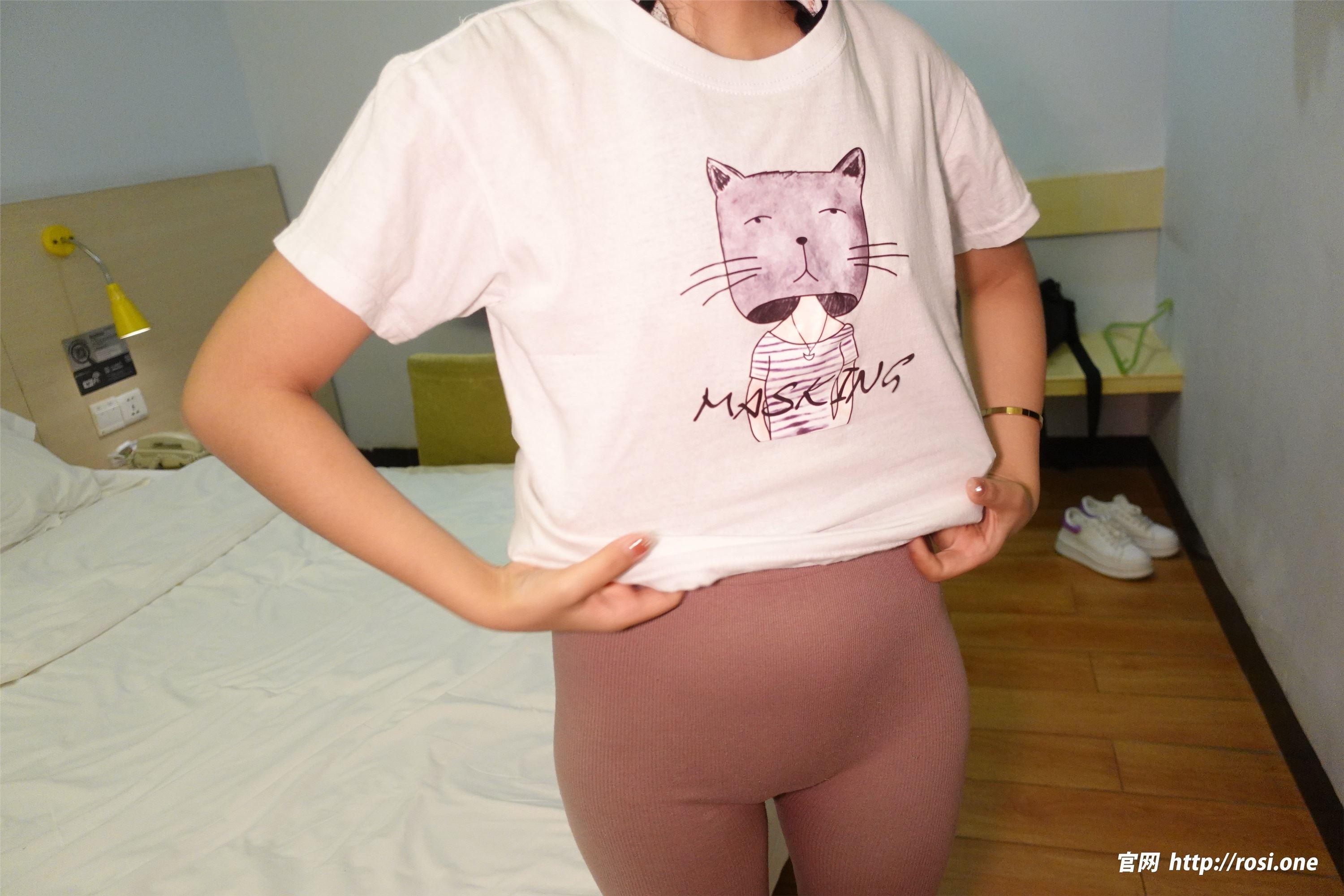 ROSI写真 2023.01.04 NO.4048